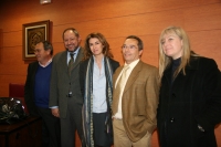 De izda. a dcha., Juan Mara Casado, Manuel Torralbo, Ana Garca-Sieriz, Francisco Villamandos y Mar Arteaga minutos antes del  comienzo de la conferencia