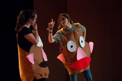 Un momento de la intervencin del Grupo de Teatro UCO en el Encuentro de Aulas de Teatro Universitario