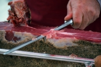 Los investigadores han evidenciado que el corte manual a cuchillo del jamn ibrico conserva todas las caractersticas de su designacin de calidad