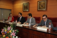 De izquierda a derecha, Carmen Tabernero, Jos Carlos Gmez Villamandos, Jos Antonio Nieto y Luis Rodrguez al inicio de la conferencia.